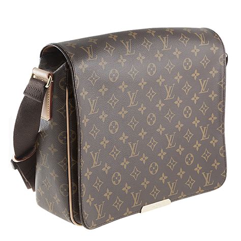 lv messenger bag monogram|louis vuitton monogram messenger bag.